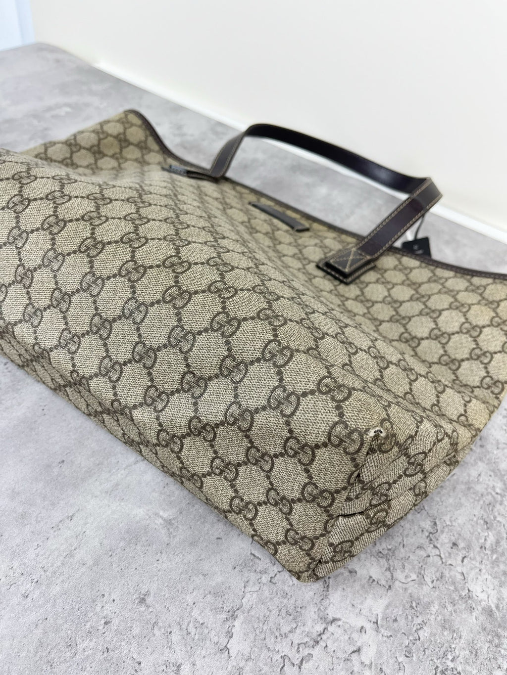 Gucci Shoulder Bag 211137-KGDHN-4075