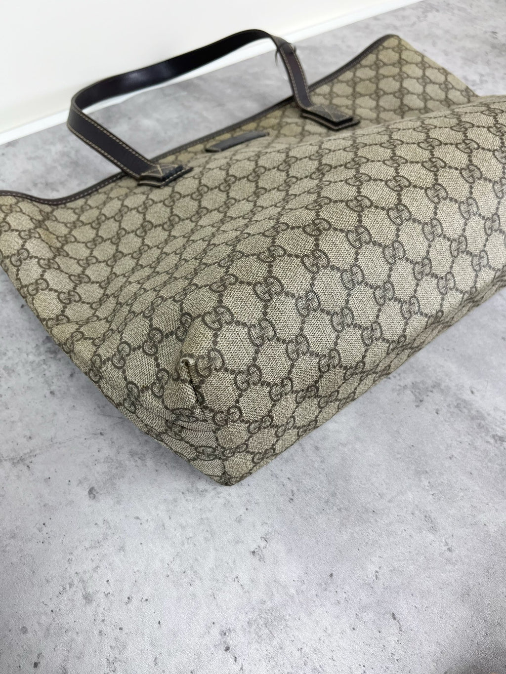 Gucci Shoulder Bag 211137-KGDHN-4075