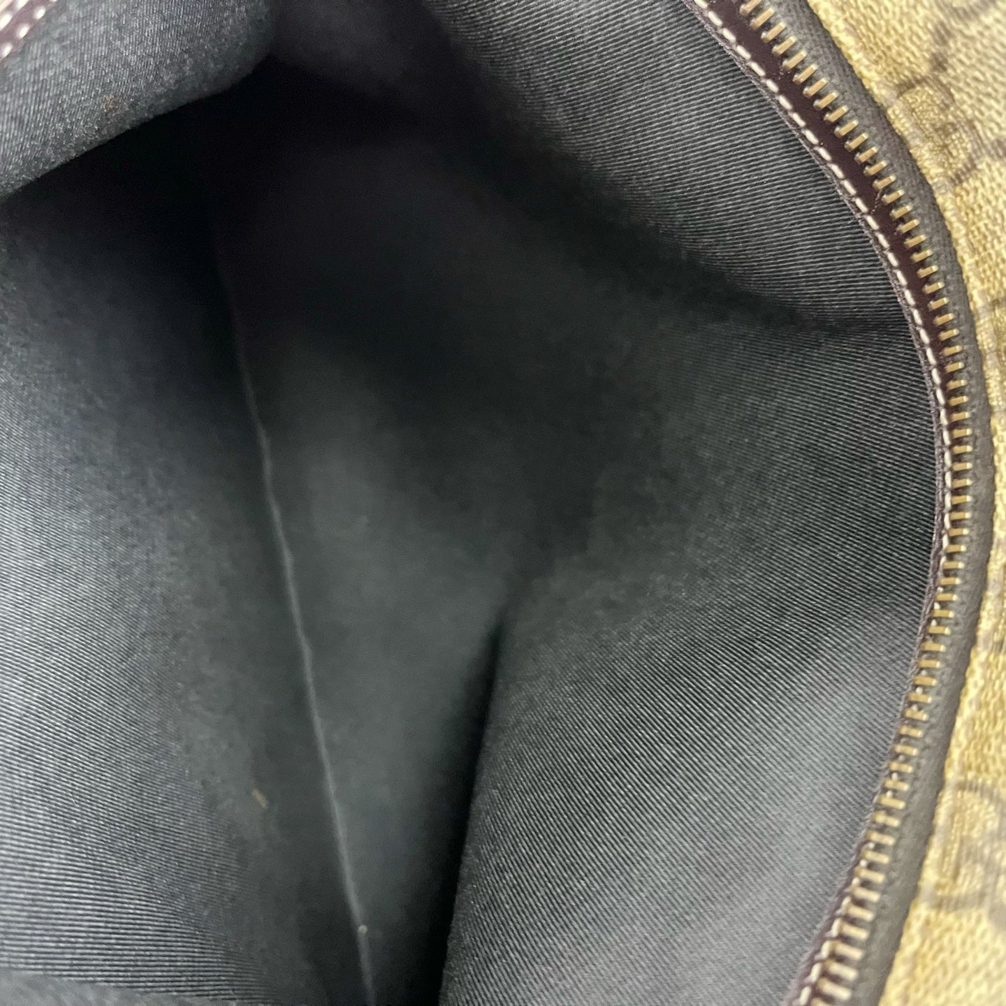 Gucci Shoulder Bag 211137-KGDHN-4075