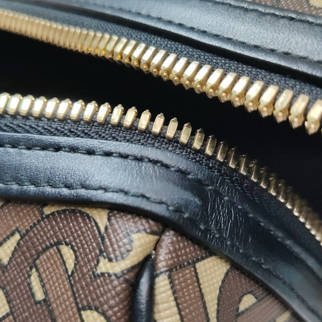 Burberry Crossbody 80226091