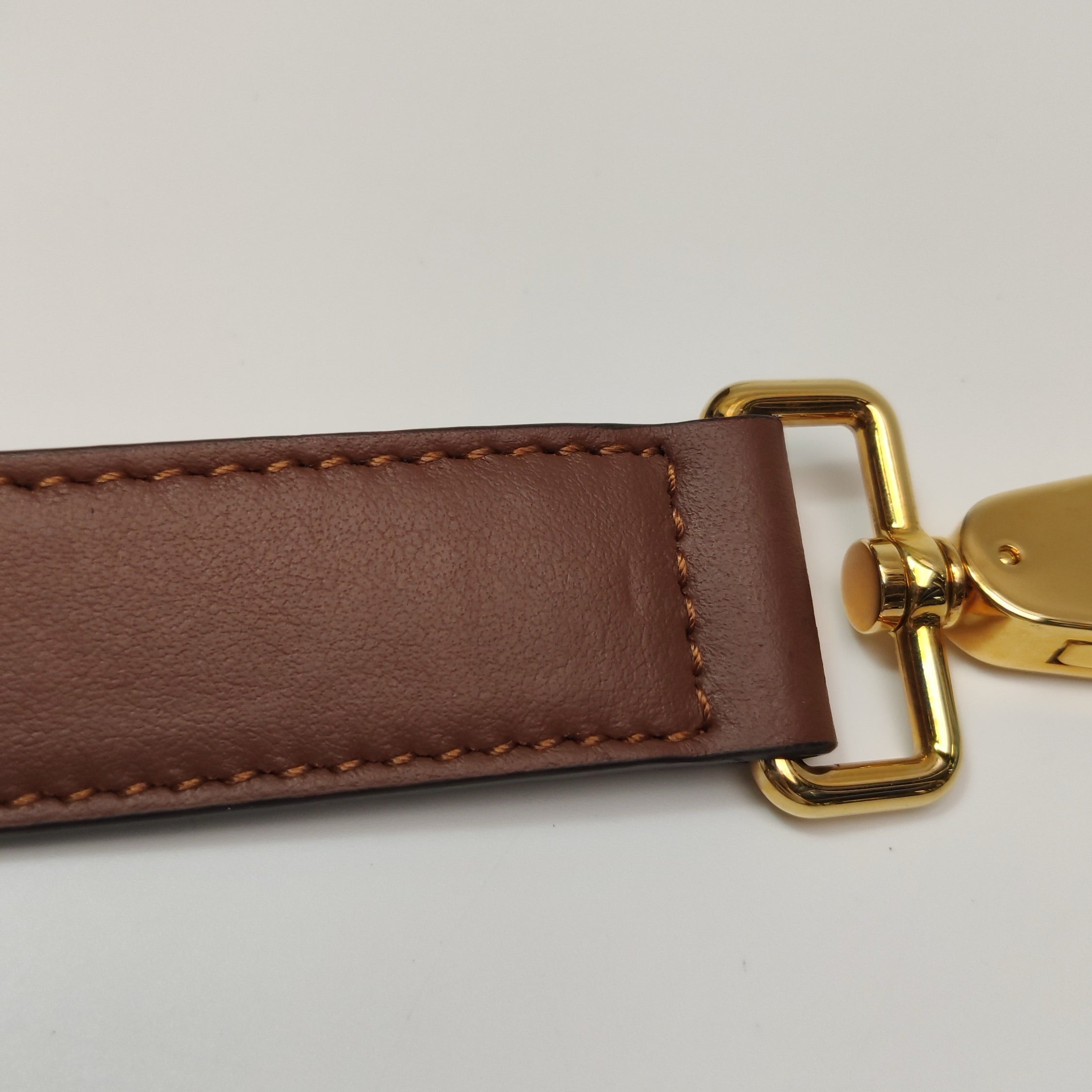Burberry Crossbody 80226091