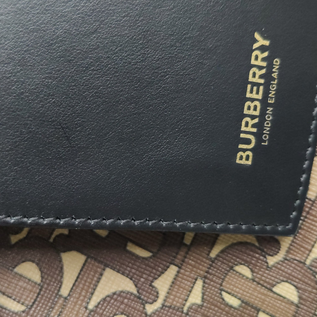 Burberry Crossbody 80226091