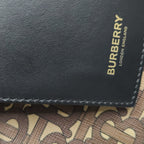 Burberry Crossbody 80226091