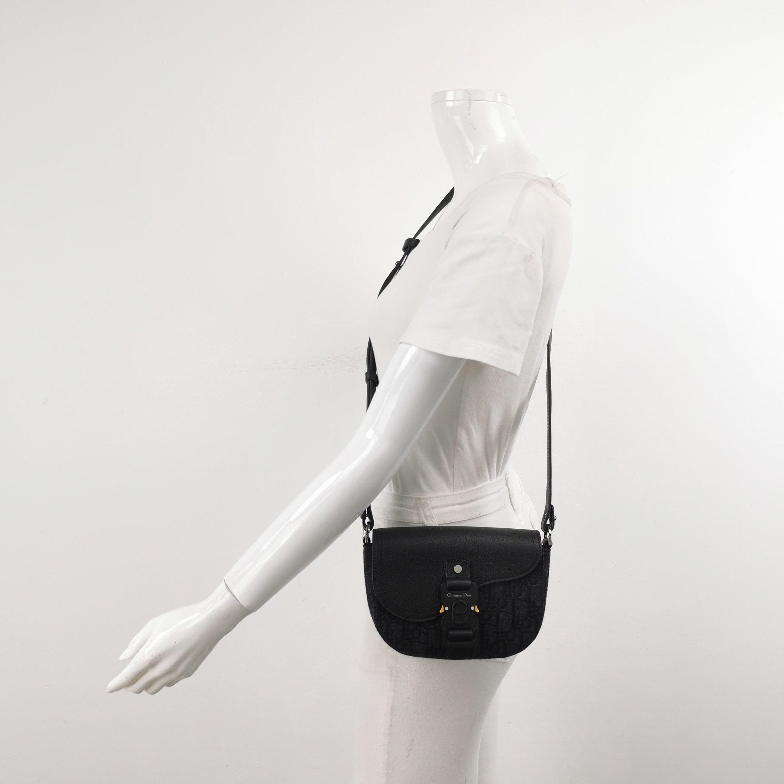 Dior Canvas Saddle Bag 2ADCA435YKS_H03E