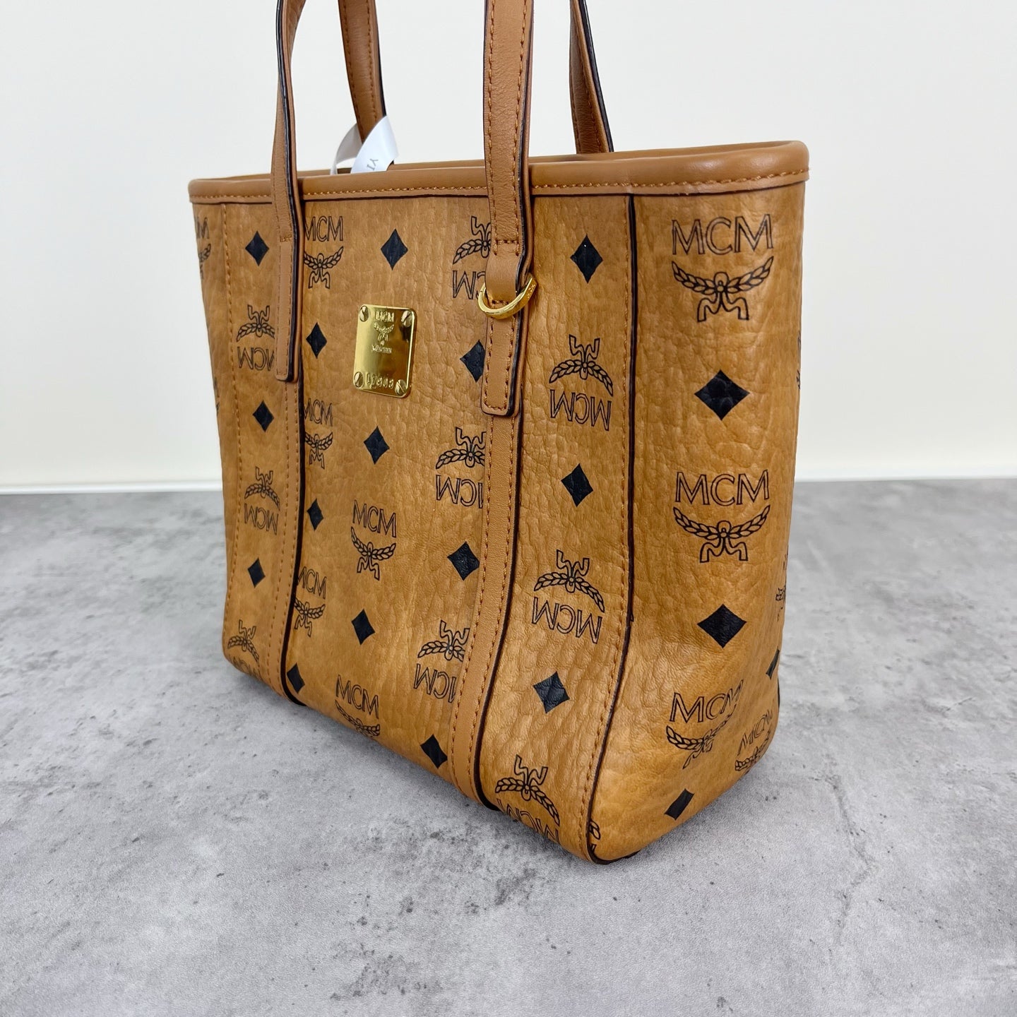 MCM Aren Visetos Zippered Shopping Bag Tote MWPAATN04CO001