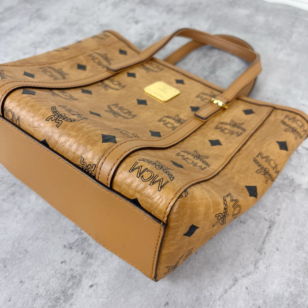 MCM Aren Visetos Zippered Shopping Bag Tote MWPAATN04CO001