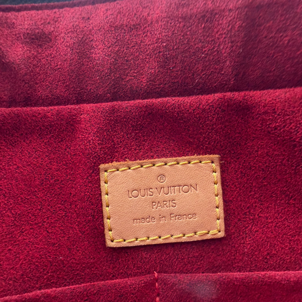 Louis Vuitton Shoulder Bag