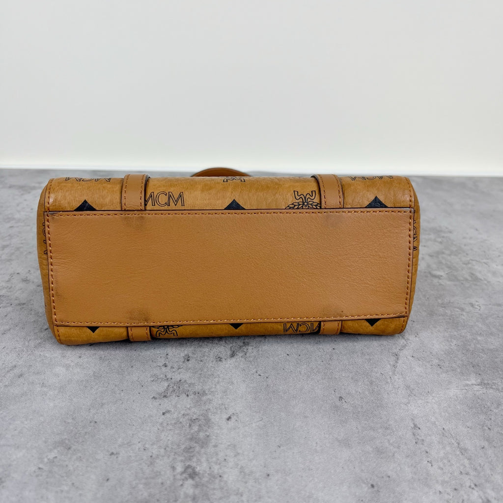 MCM Aren Visetos Zippered Shopping Bag Tote MWPAATN04CO001