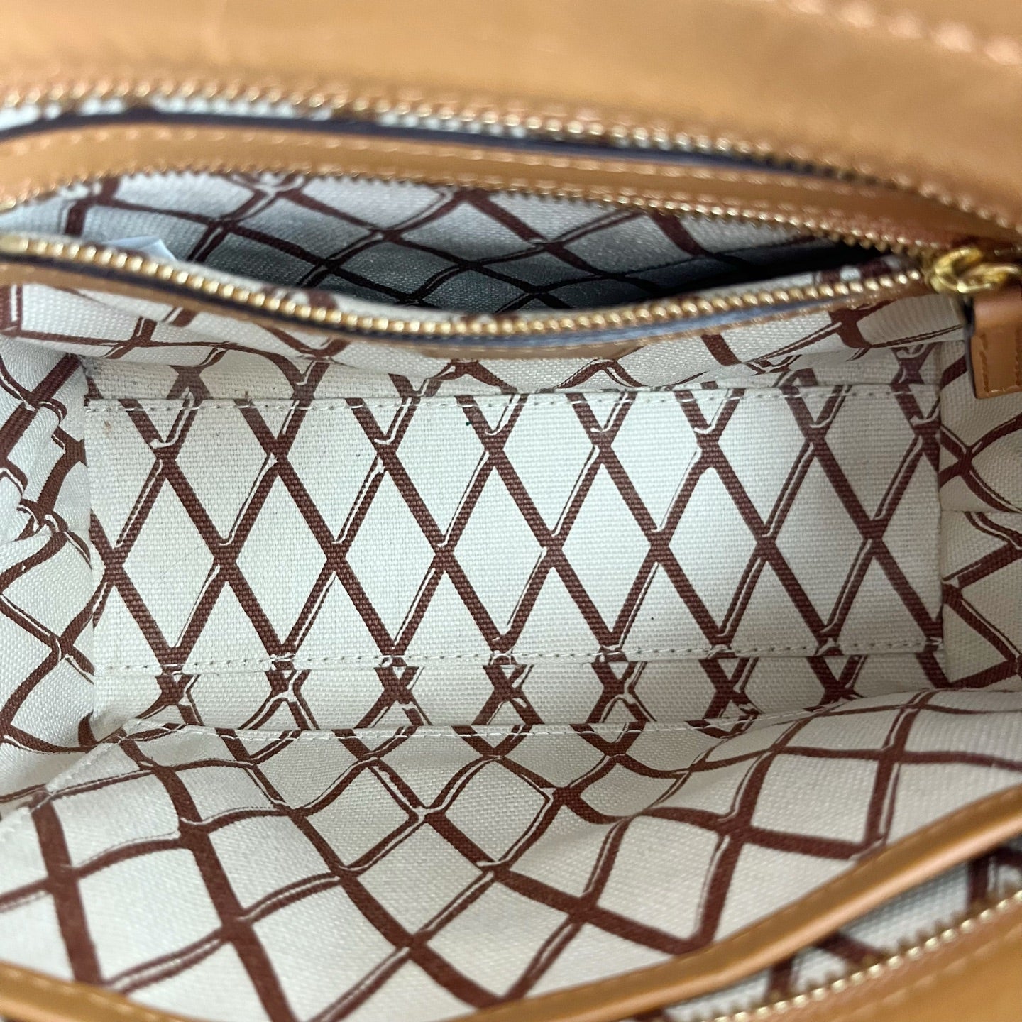 MCM Aren Visetos Zippered Shopping Bag Tote MWPAATN04CO001