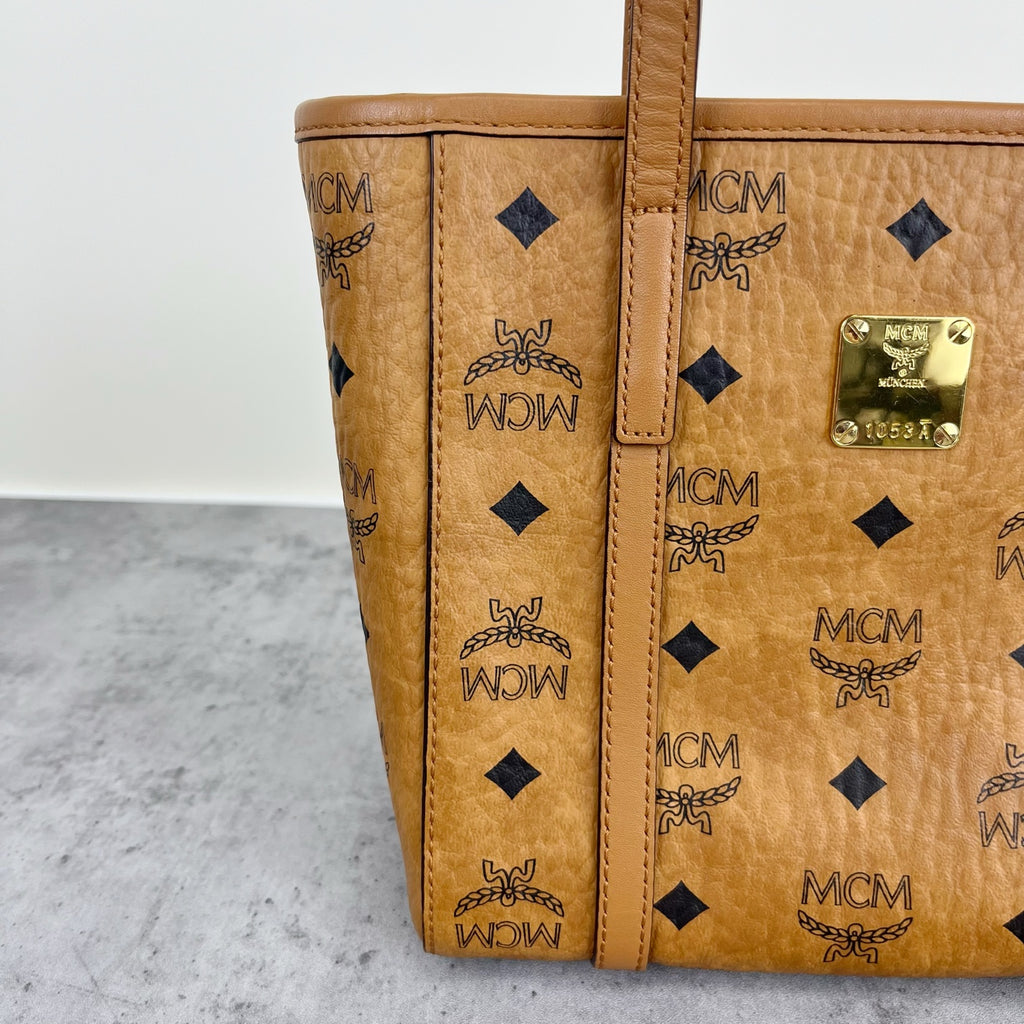 MCM Aren Visetos Zippered Shopping Bag Tote MWPAATN04CO001