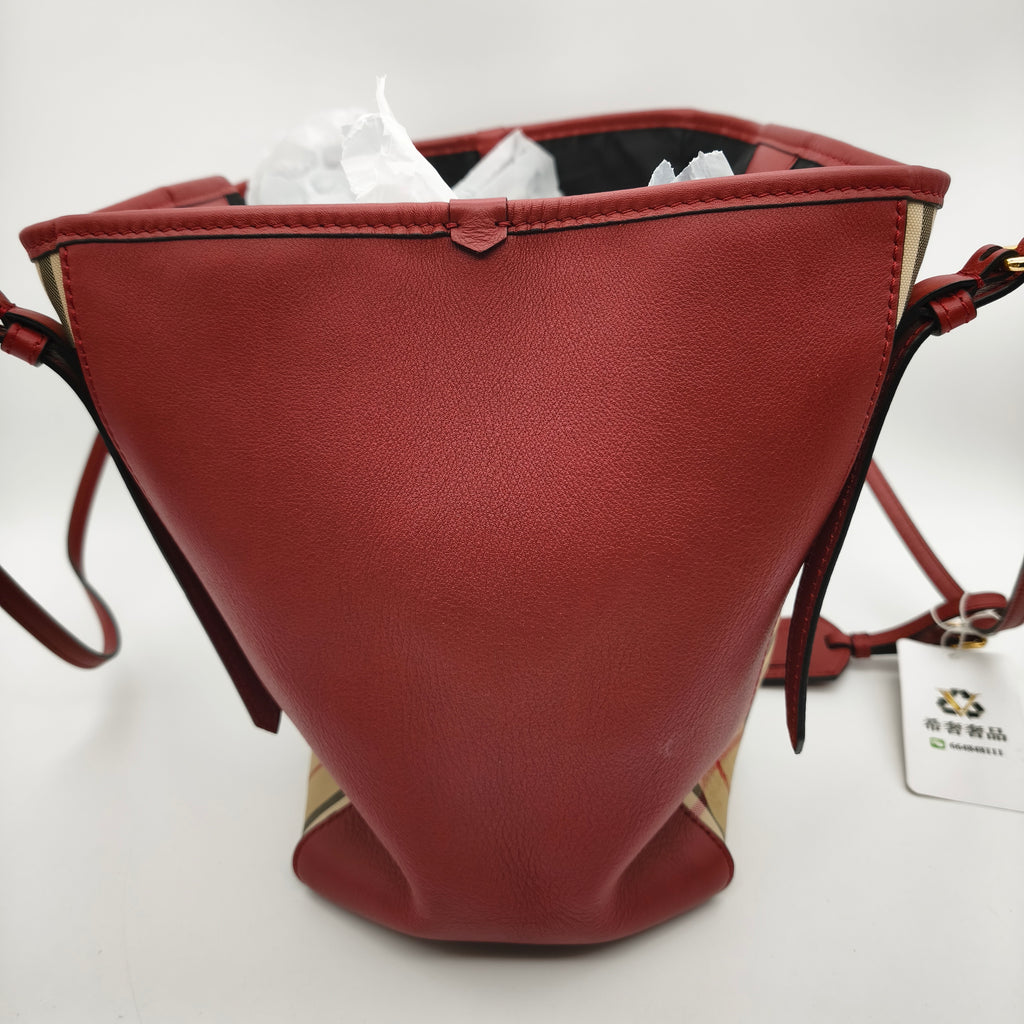Burberry Tote