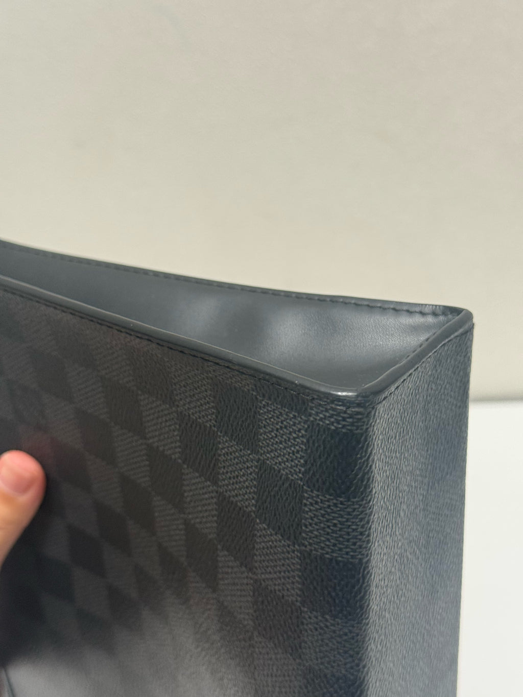Louis Vuitton Clutch