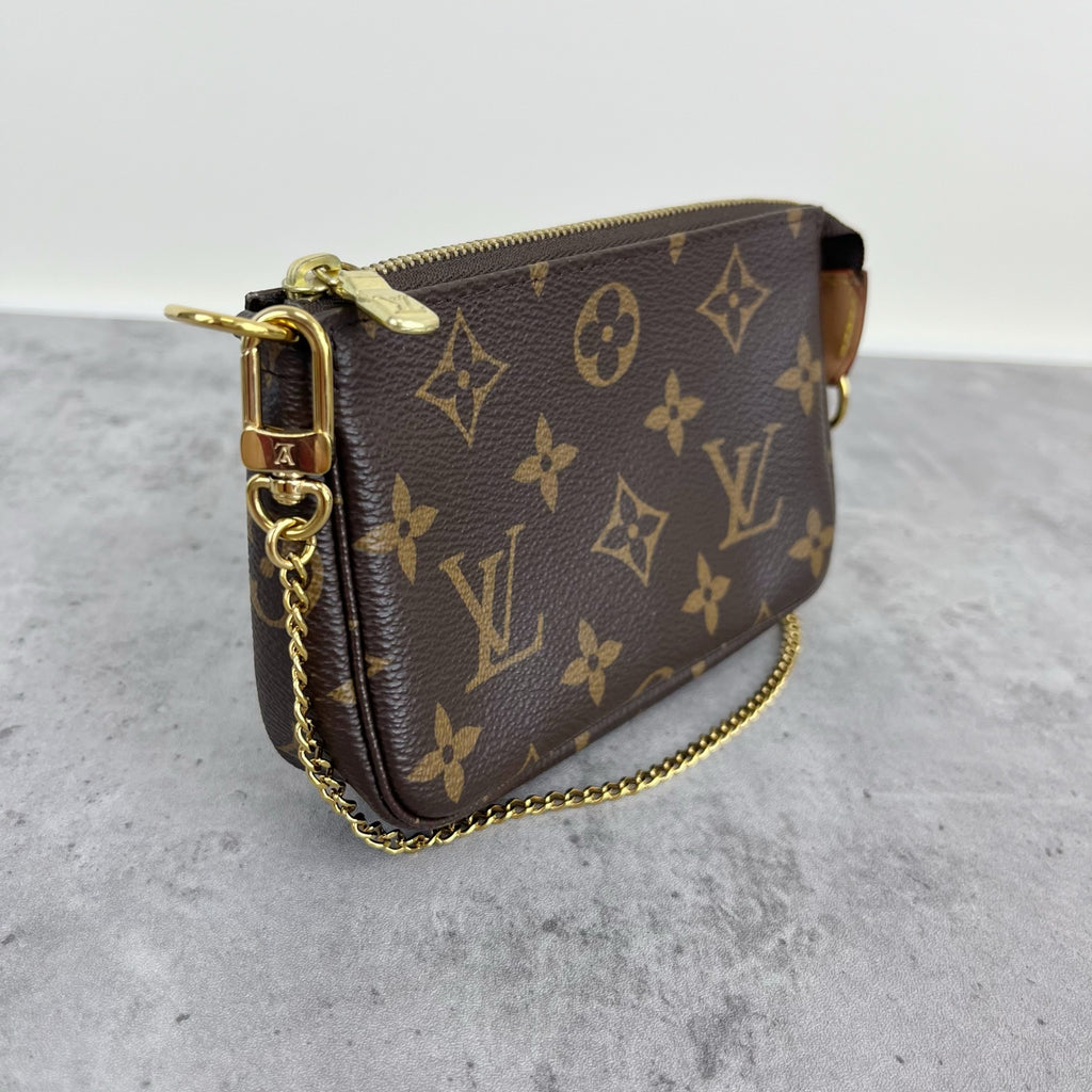 Louis Vuitton Mini Pochette Accessories M58009