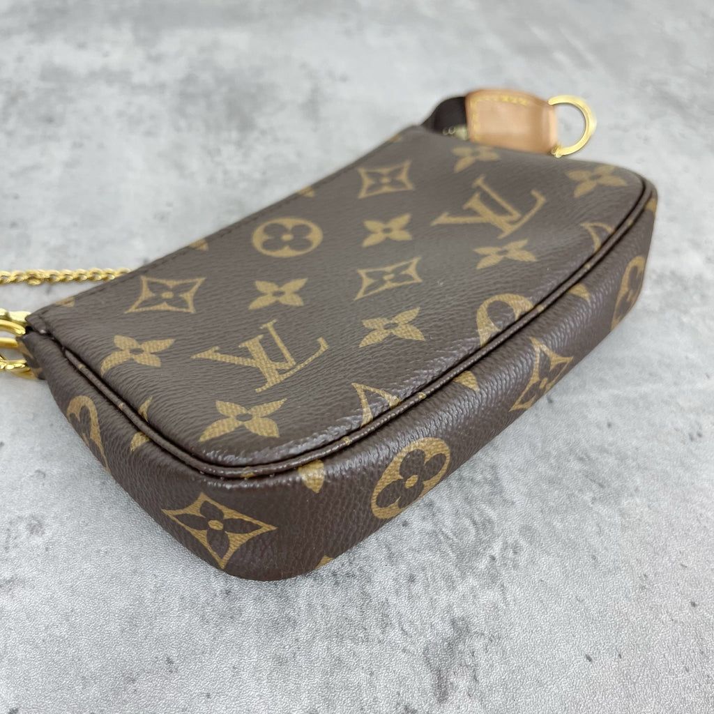 Louis Vuitton Mini Pochette Accessories M58009