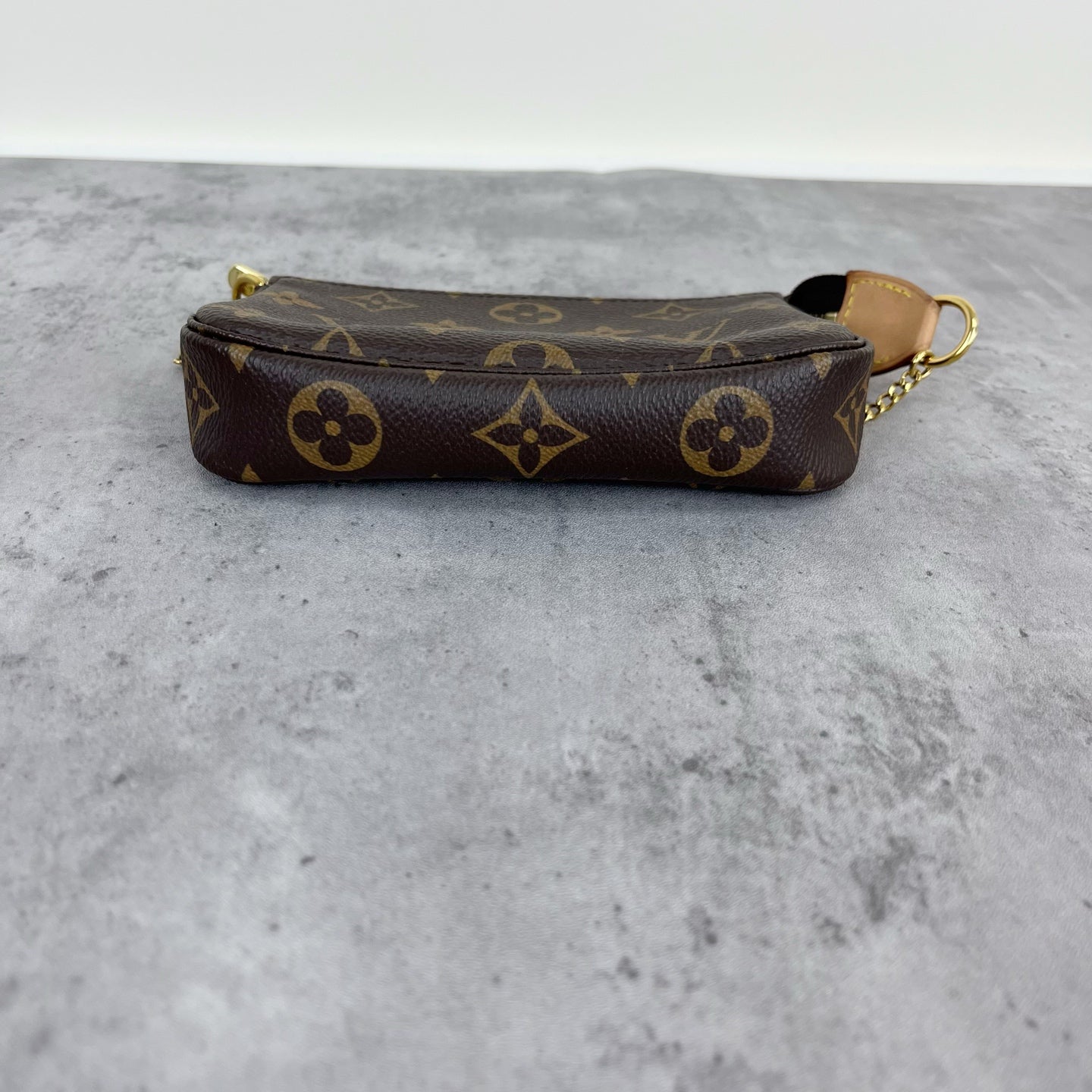 Louis Vuitton Mini Pochette Accessories M58009