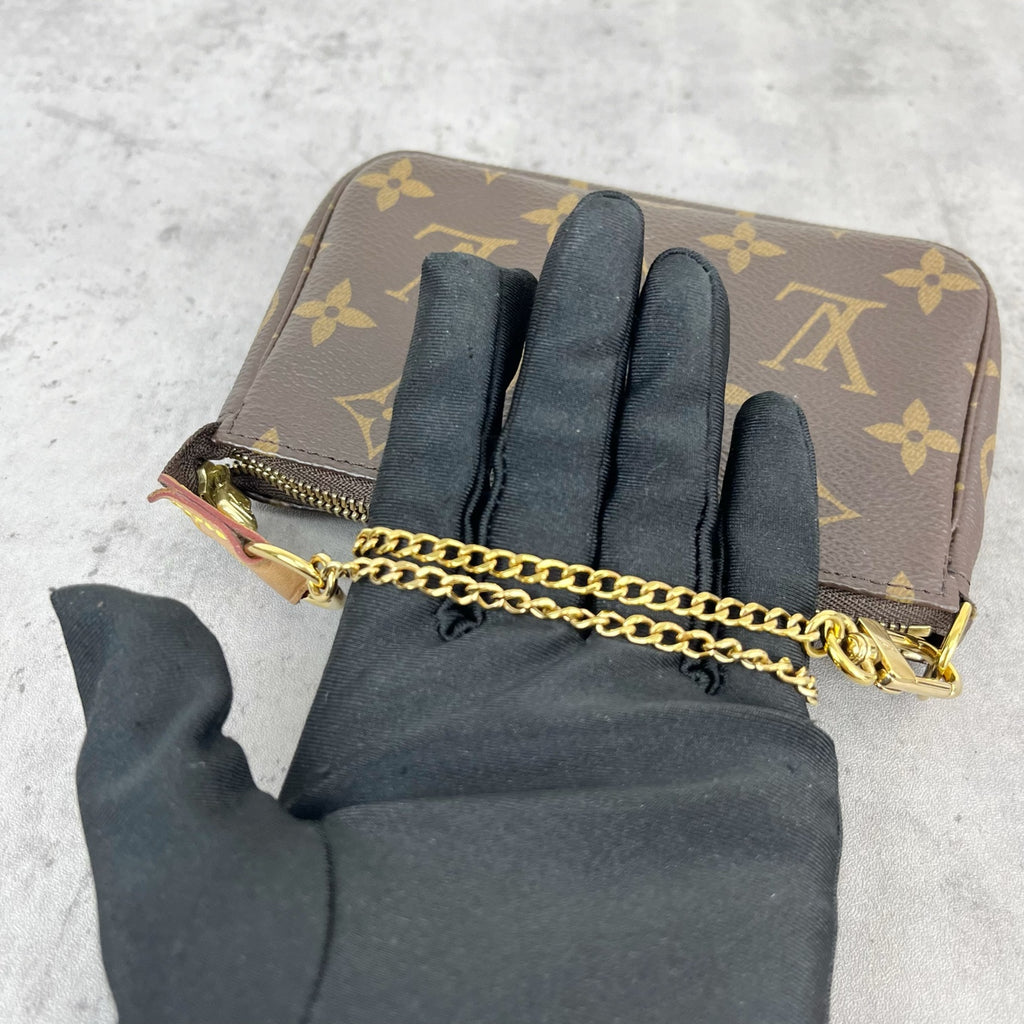 Louis Vuitton Mini Pochette Accessories M58009