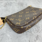 Louis Vuitton Mini Pochette Accessories M58009