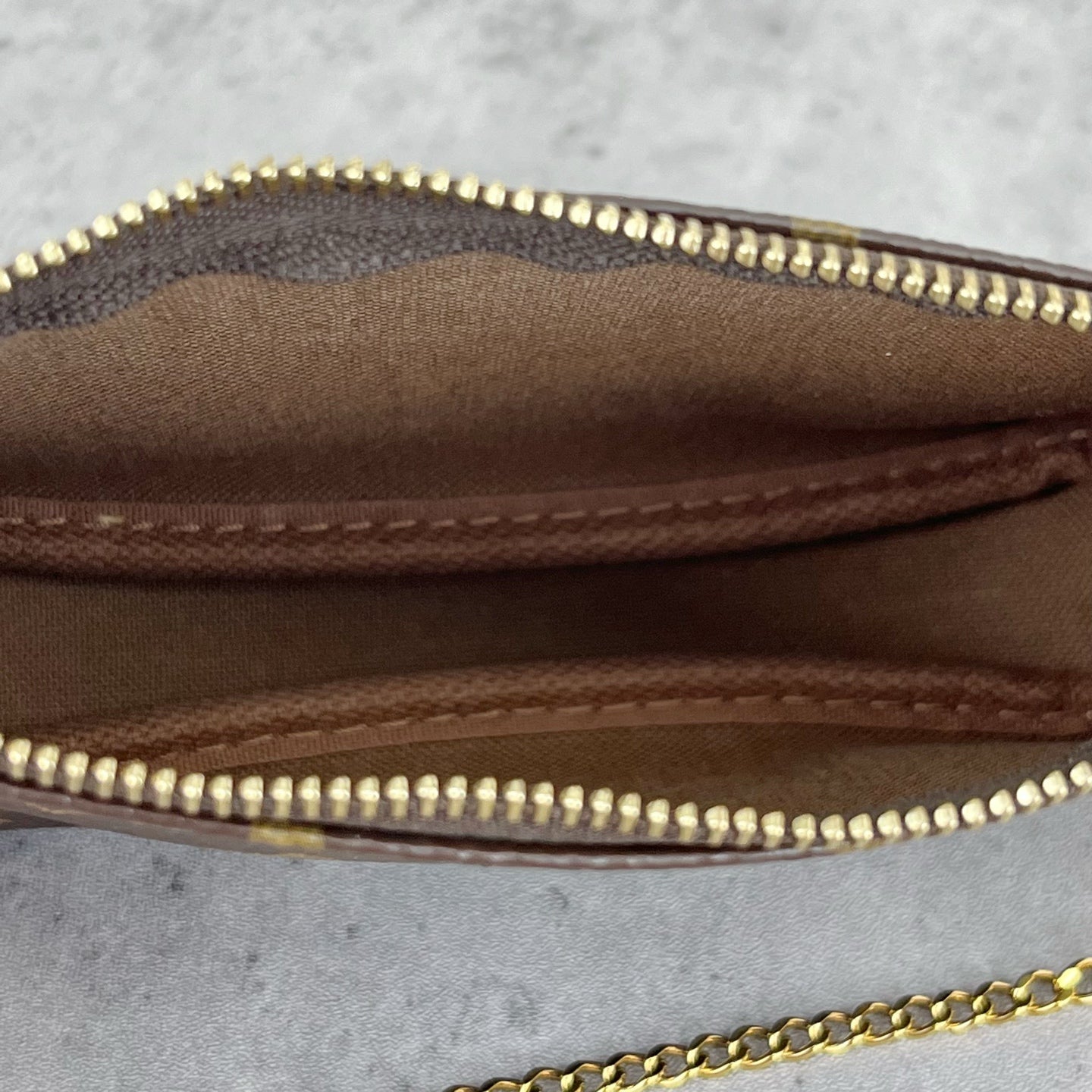 Louis Vuitton Mini Pochette Accessories M58009