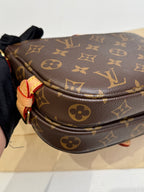 Louis Vuitton Crossbody
