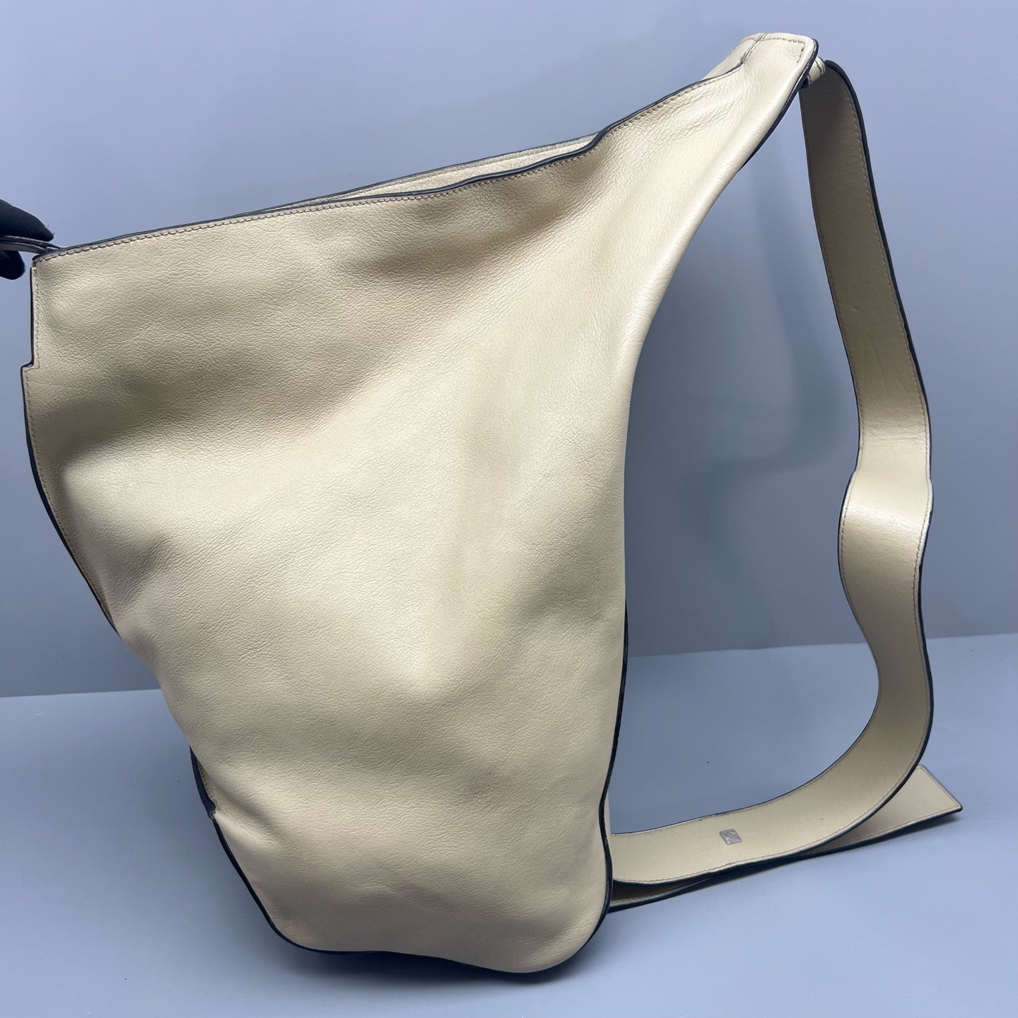 Loewe Yellow