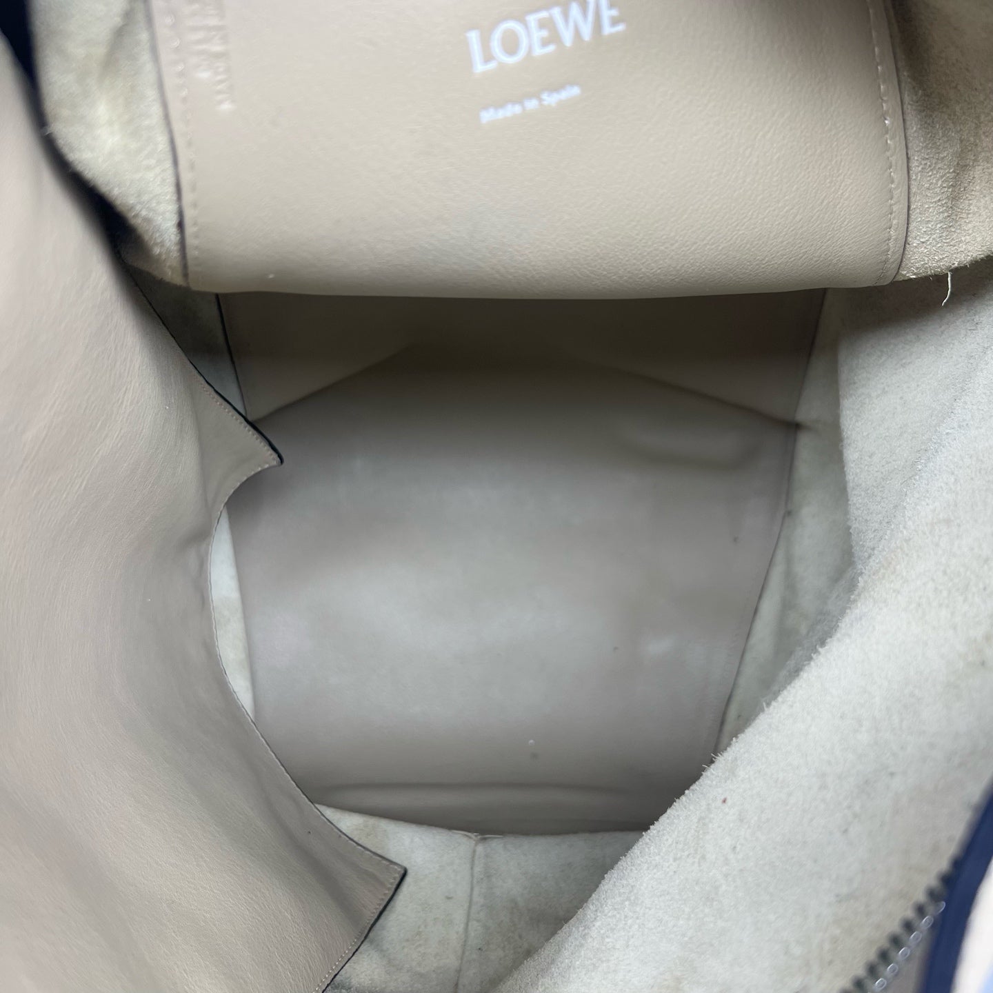 Loewe Yellow