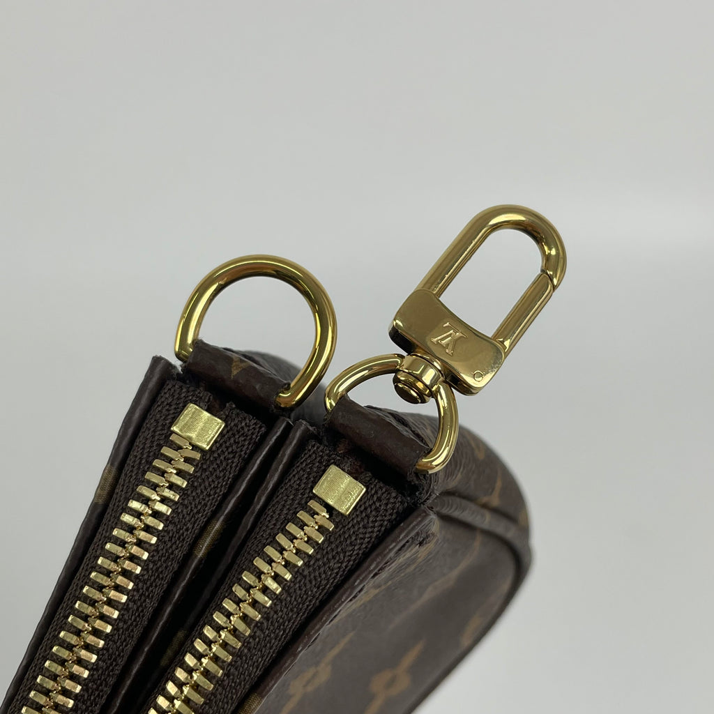 Louis Vuitton Green Crossbody M44813