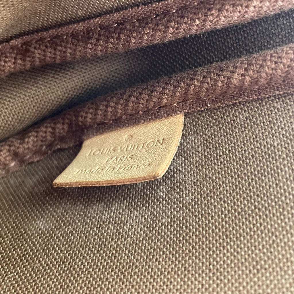 Louis Vuitton Green Crossbody M44813