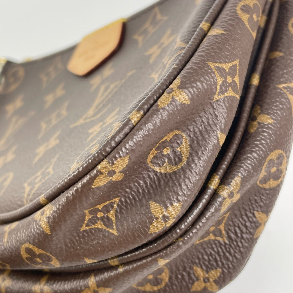Louis Vuitton Green Crossbody M44813