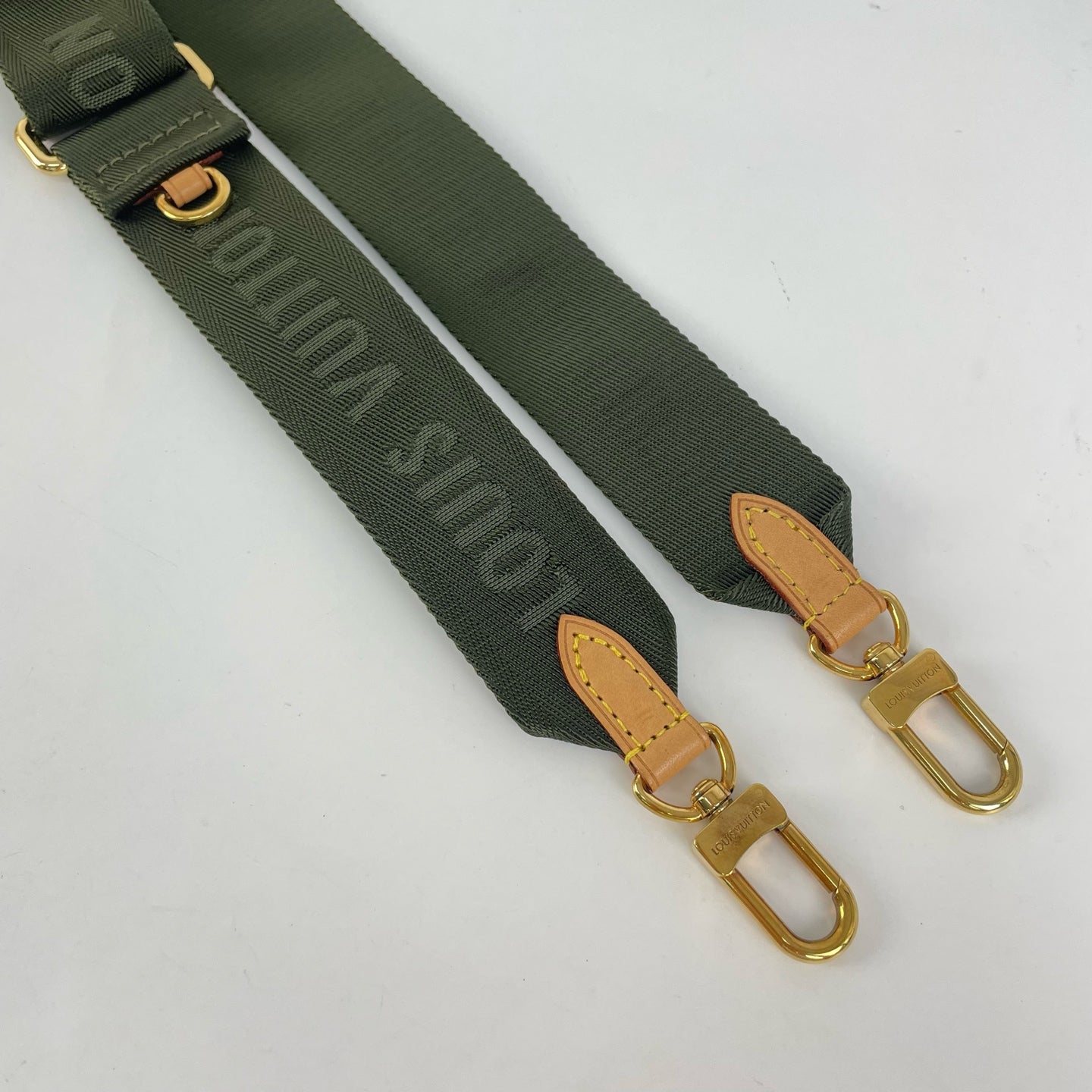 Louis Vuitton Green Crossbody M44813