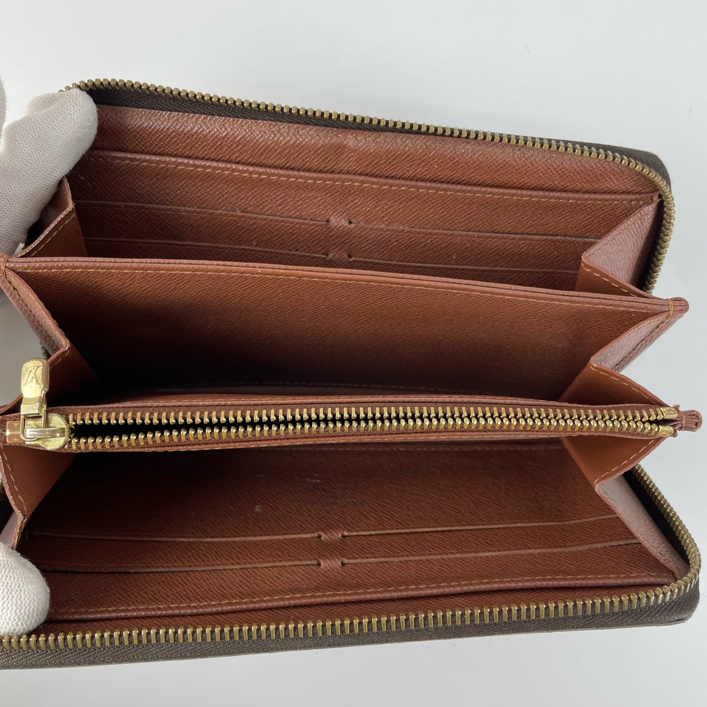 Louis Vuitton Clutch