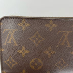Louis Vuitton Clutch