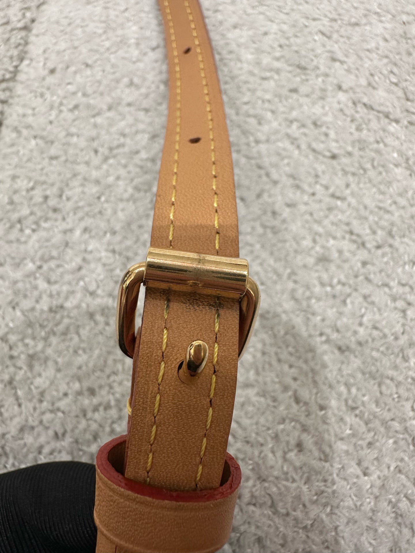 Louis Vuitton Fold Me 14.5 x 18 x 6.5 M80874