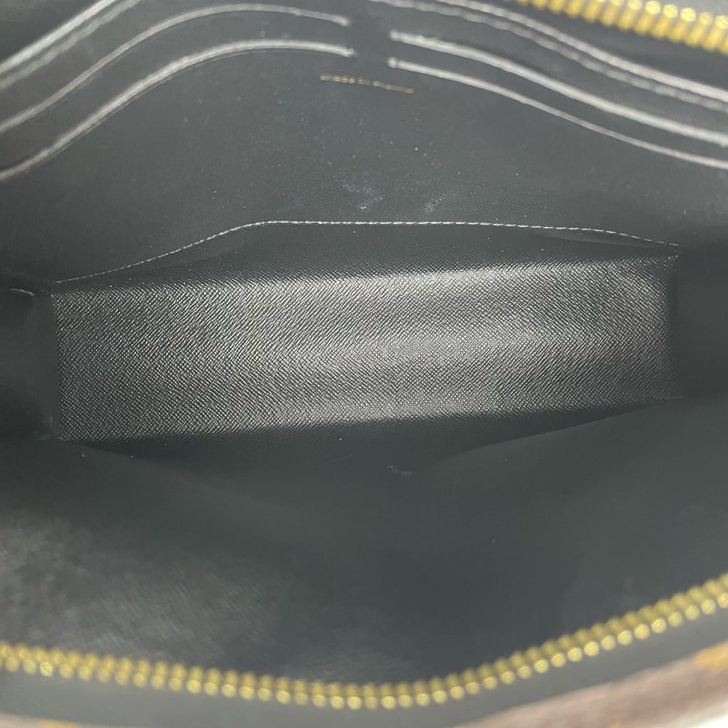 Louis Vuitton Clutch
