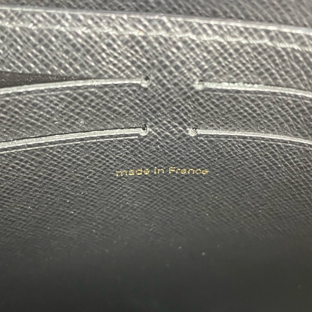 Louis Vuitton Clutch