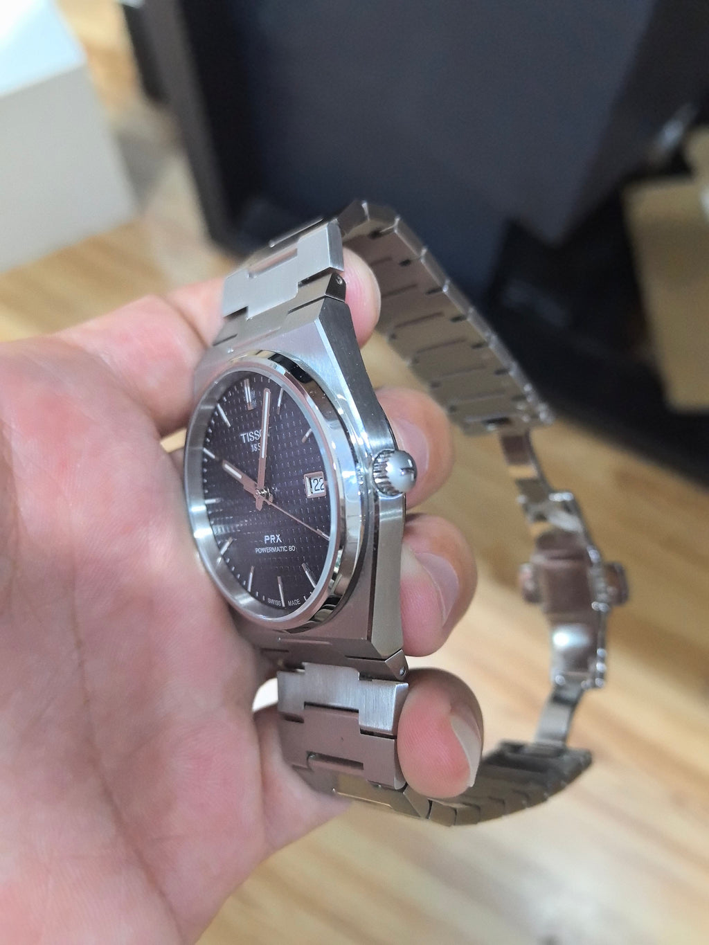 Tissot Classic Automatic (self-winding) watch 40 millimeters T137.407.11.041.00