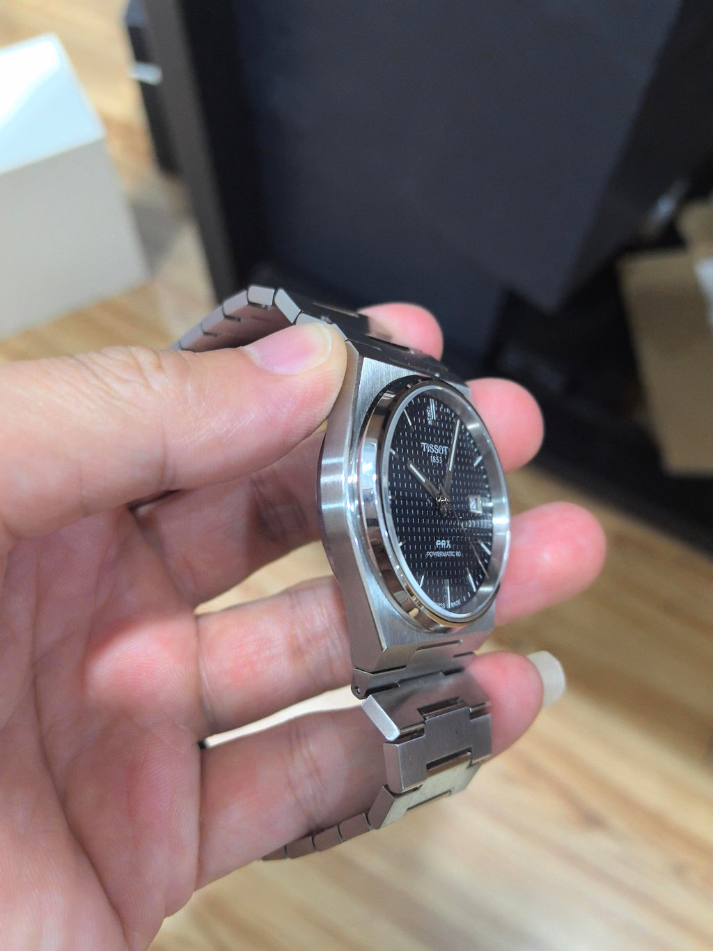 Tissot Classic Automatic (self-winding) watch 40 millimeters T137.407.11.041.00