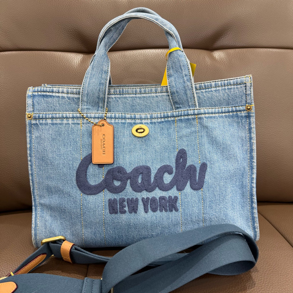Coach Tote