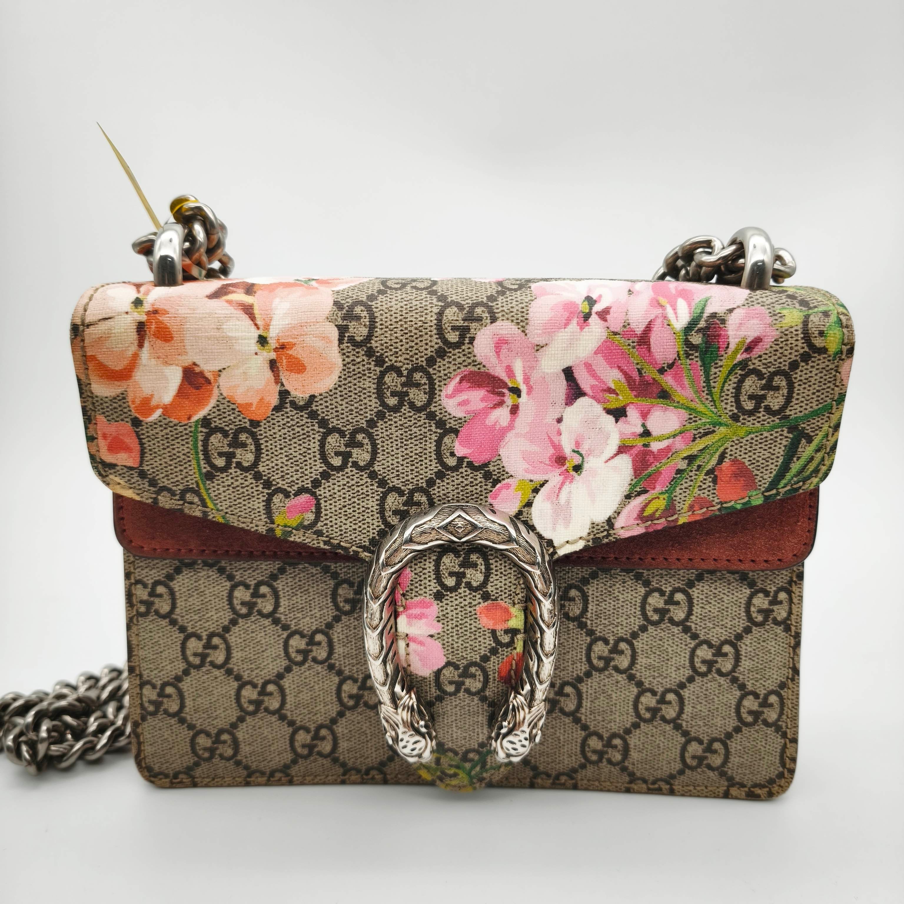 Gucci Shoulder Bag