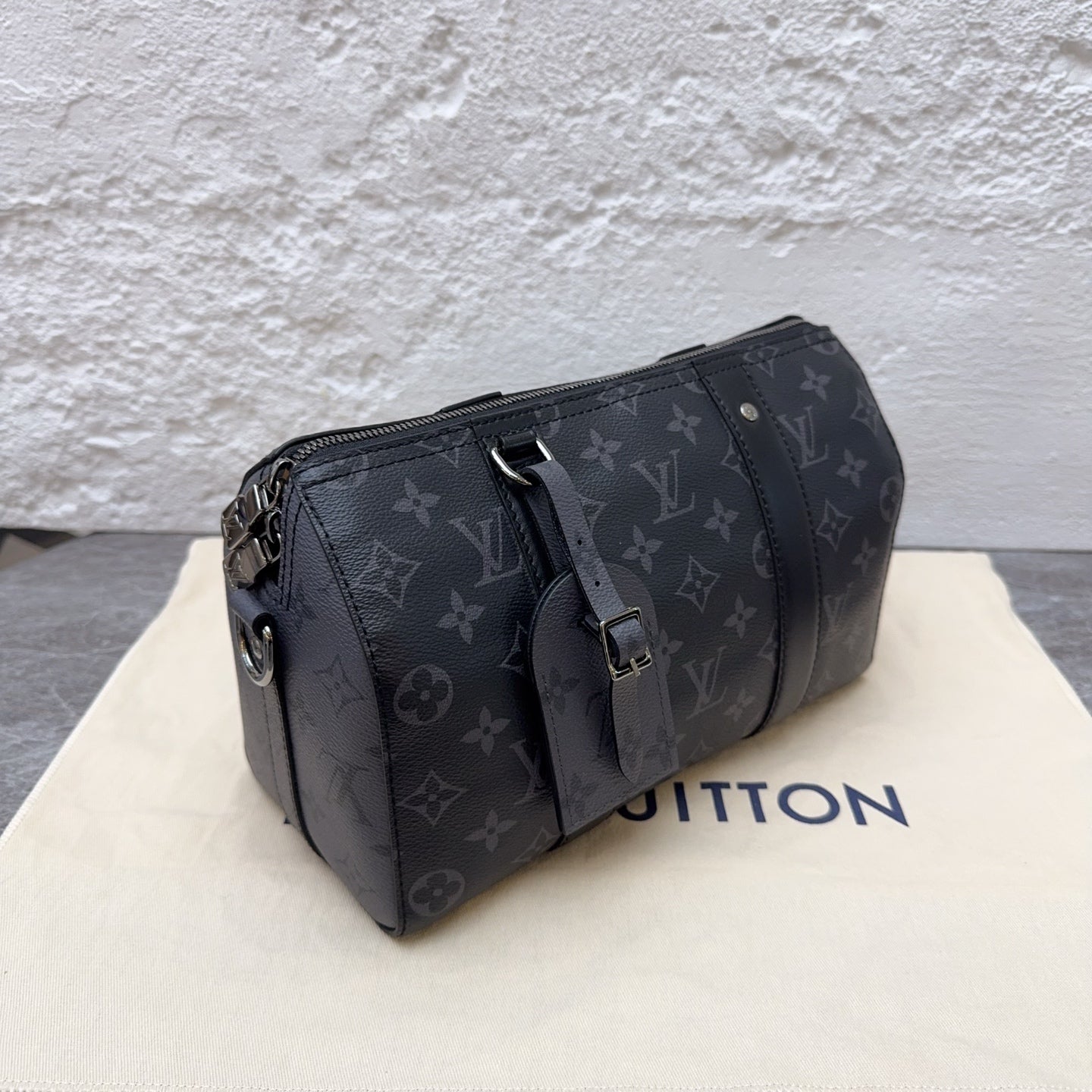 Louis Vuitton Crossbody