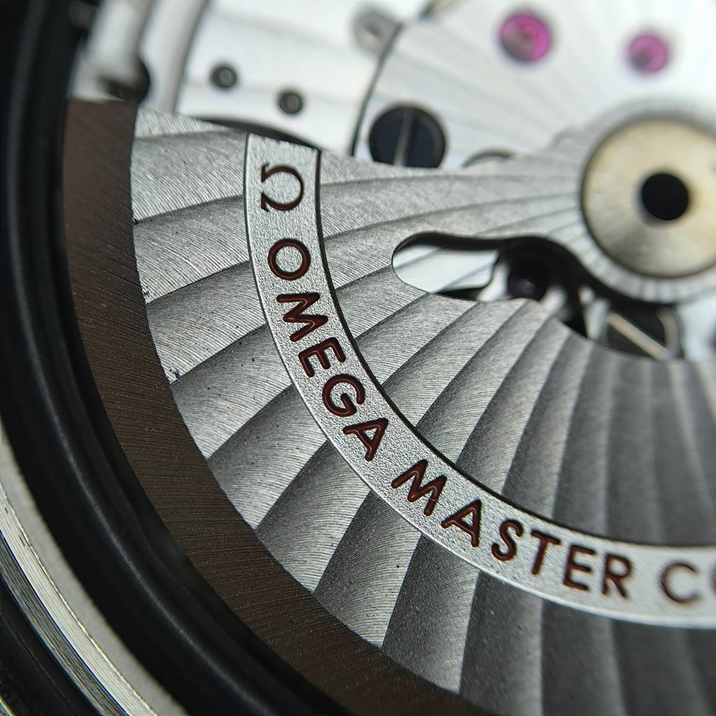 Omega Seahorse 43.5 millimeters 215.32.43.21.04.001