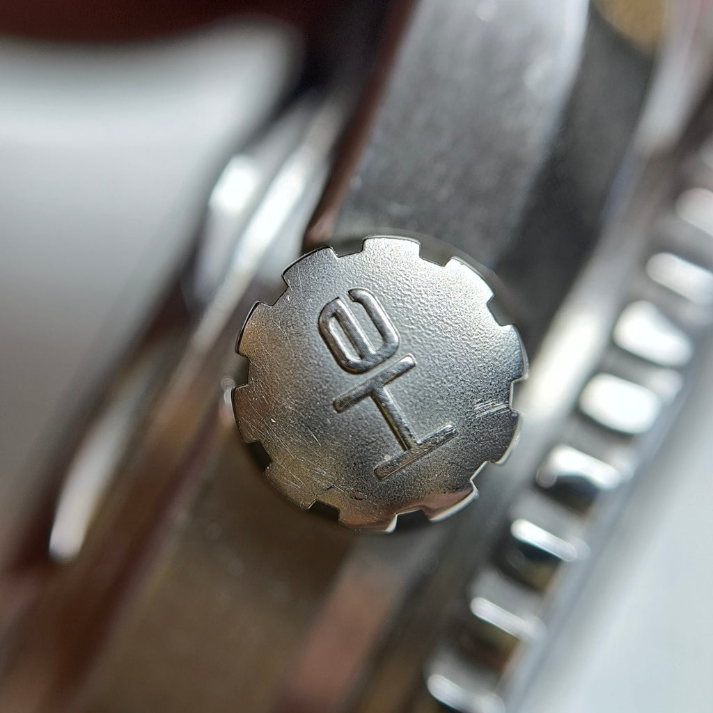 Omega Seahorse 43.5 millimeters 215.32.43.21.04.001