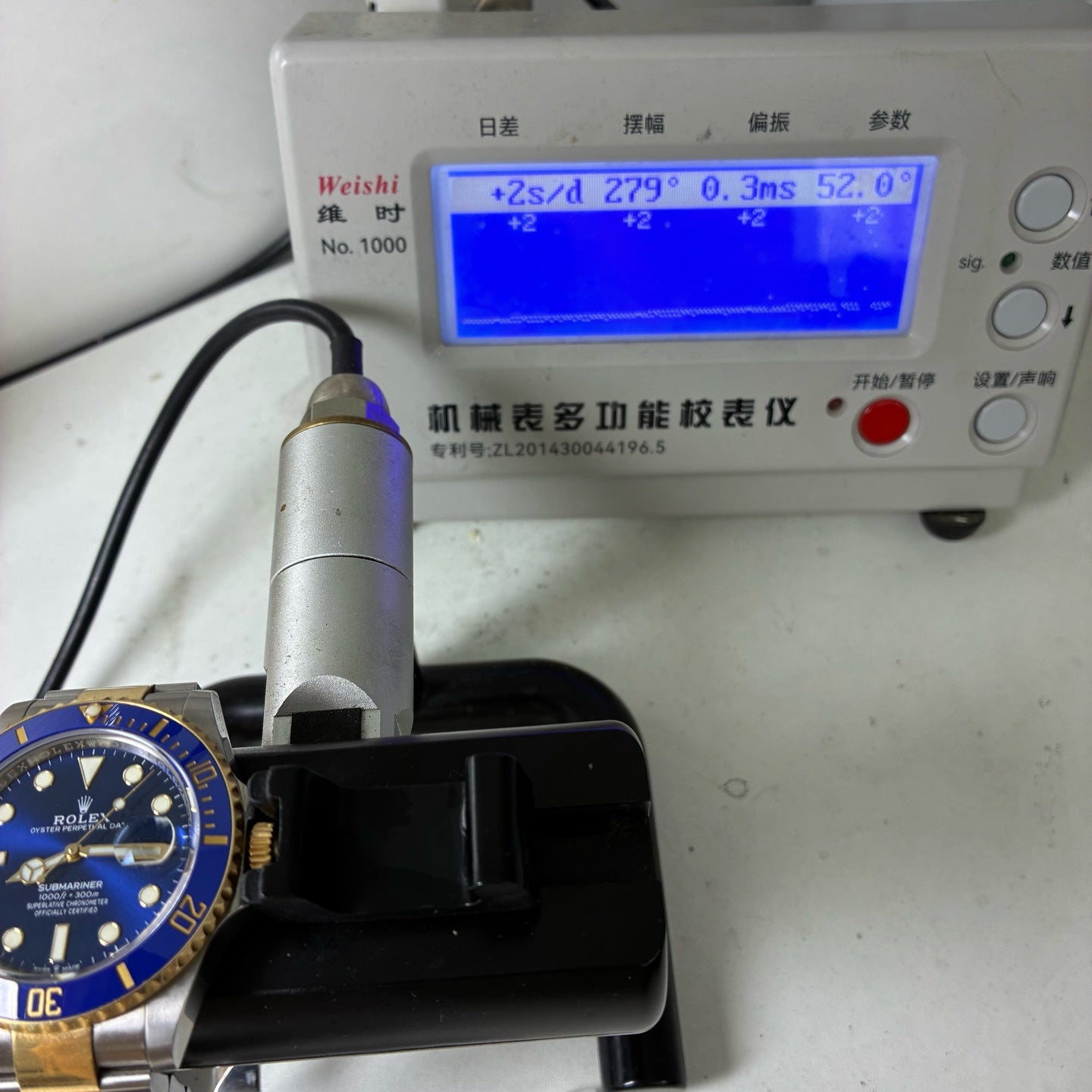 Rolex Submariner model 41 millimeters m126613lb-0002
