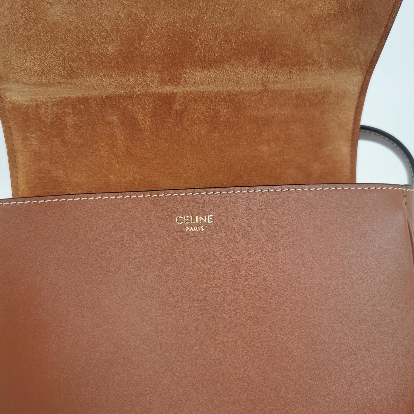 Celine Crossbody CONF.198263DU3.04LU