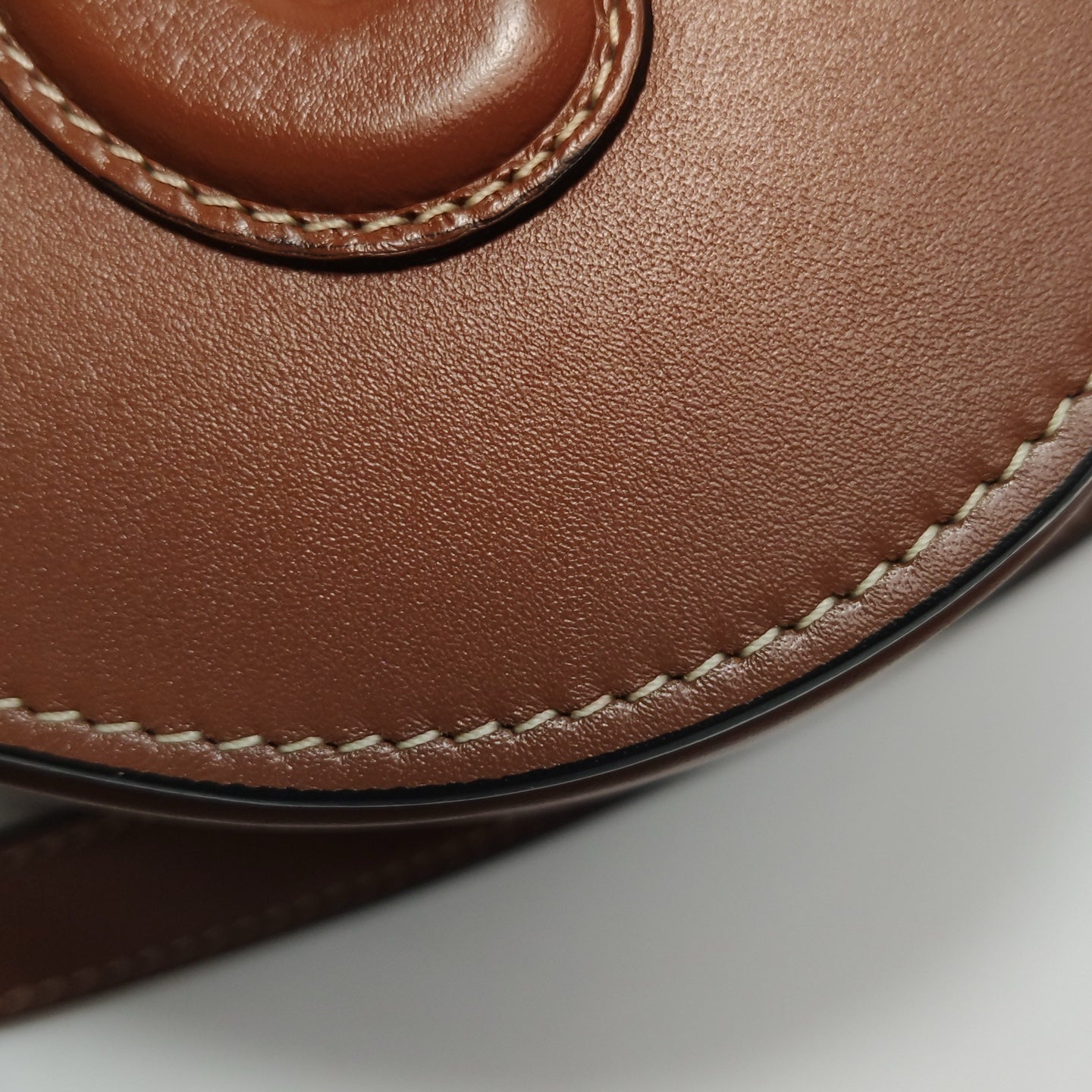 Celine Crossbody CONF.198263DU3.04LU