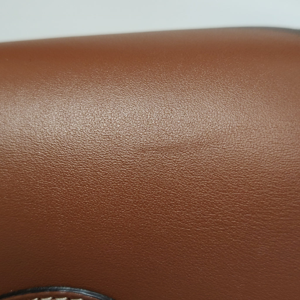 Celine Crossbody CONF.198263DU3.04LU