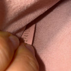 Louis Vuitton M44022