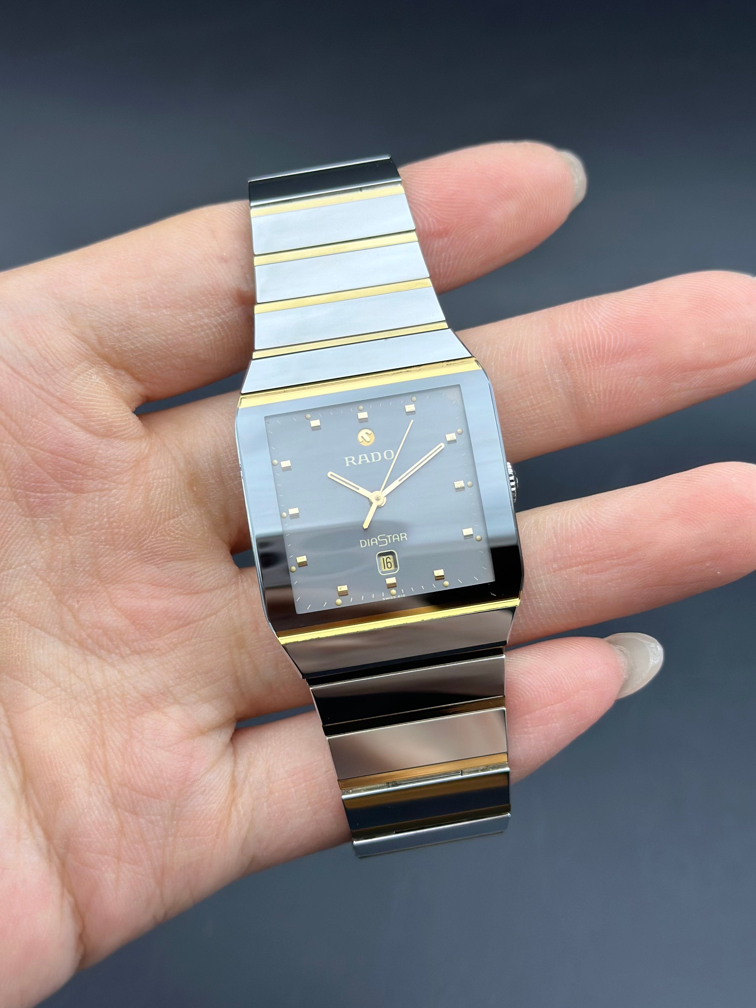 Rado Gray Automatic (self-winding) watch