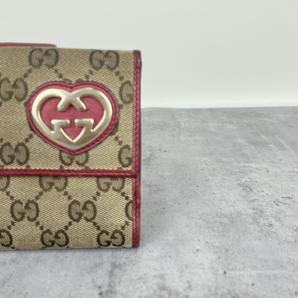 Gucci Canvas