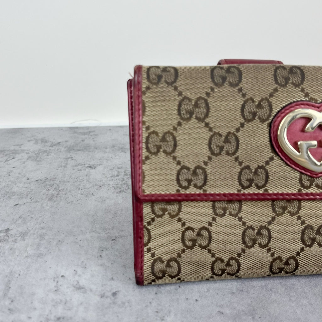 Gucci Canvas