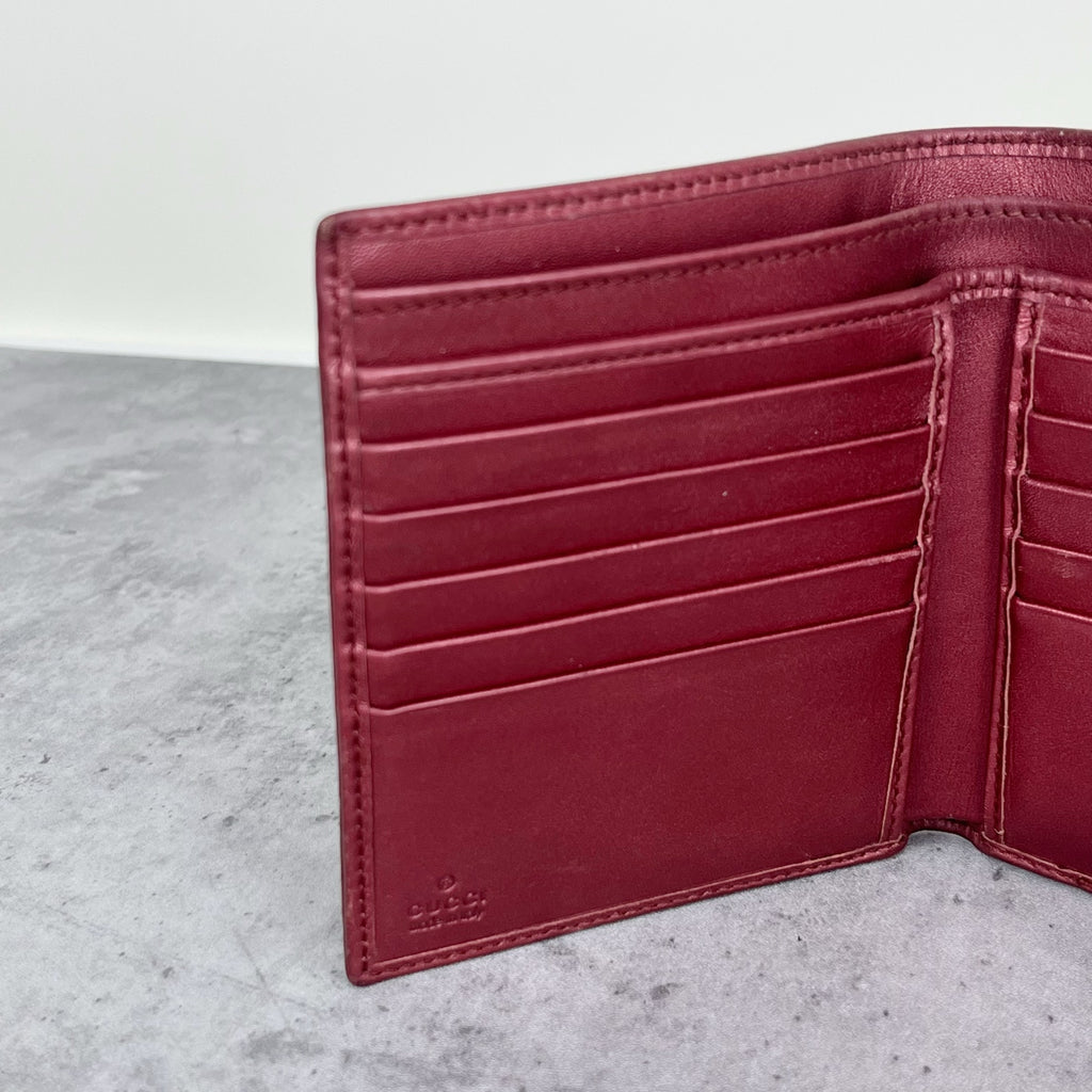 Gucci Canvas